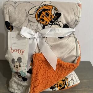 Disney Soft Baby Blanket Mickey Mouse Halloween Pumpkin Spider Webs 30"x 40" NWT